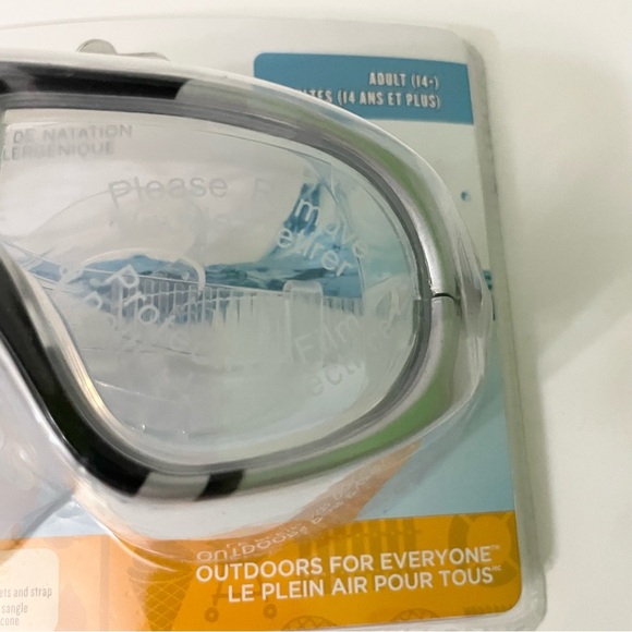 Outbound Anti-Fog UV-Protected Adult Swimming Mask Ages 14+ - Picture 3 of 11